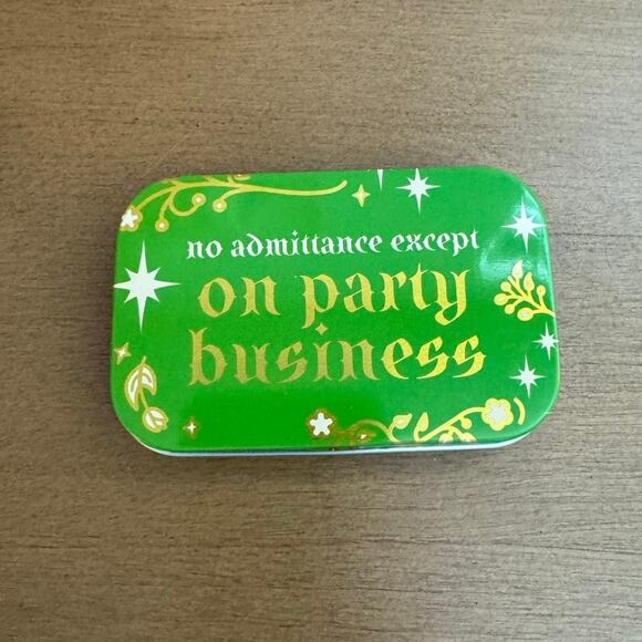 *NEW* Woobles Lord of the Rings No Admittance Except On Party Business Metal Tin